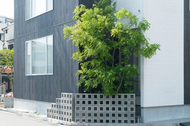 外壁工事 つくばみらい市の屋根工事は株式会社美波へ